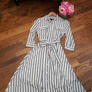 Banana Republic Size 4 Long Dress